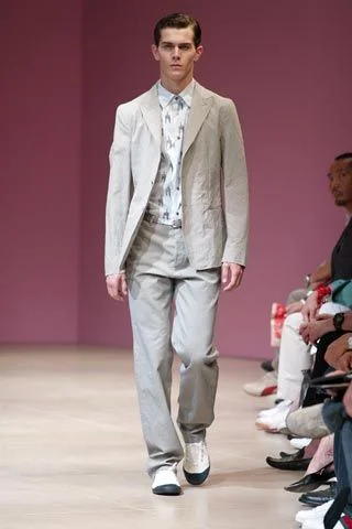 Look 32